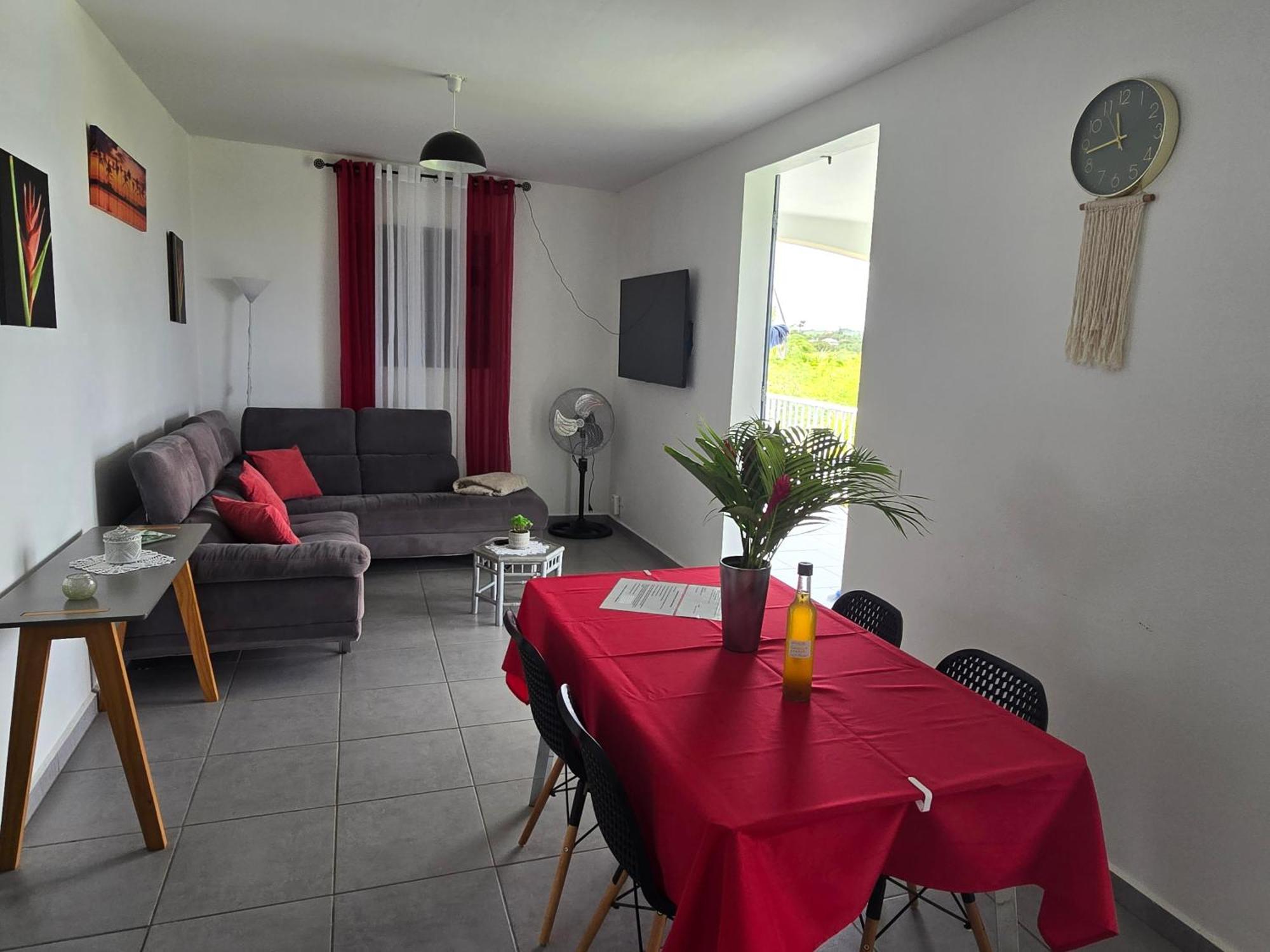 Maison Laurencia - Appartement De L'Etage Sainte-Anne  Exteriér fotografie