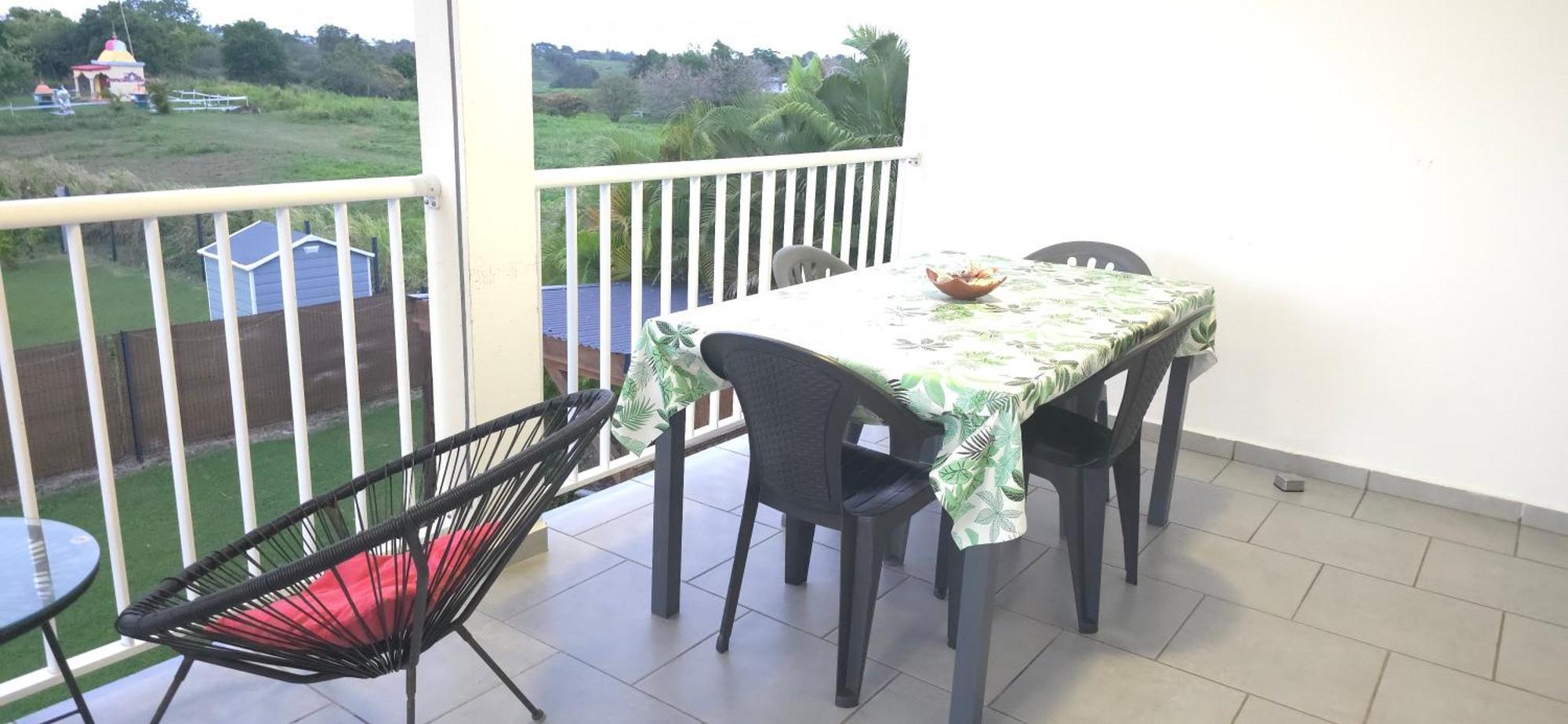 Maison Laurencia - Appartement De L'Etage Sainte-Anne  Exteriér fotografie